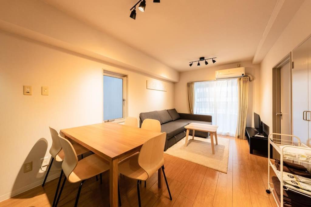 Apartment リベルテ西五反田402 *